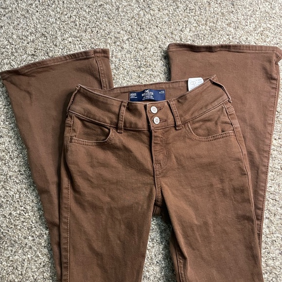 Hollister Brown Low Rise Flare Women's Jeans - Picture 1 of 3